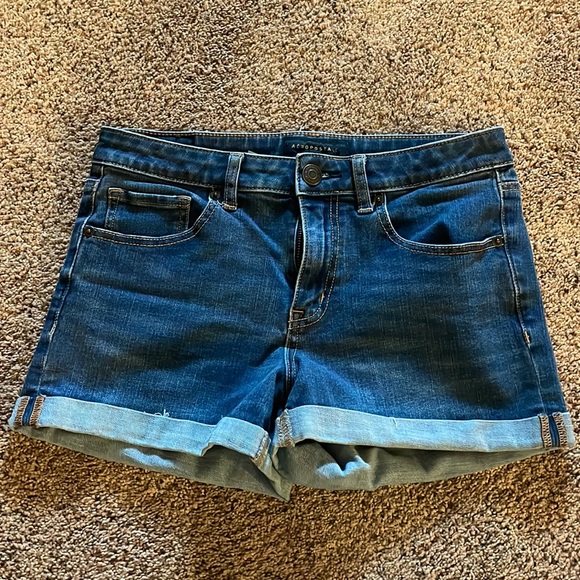 🍀3/$30: Aeropostale Jean shorts (8) - Picture 1 of 5